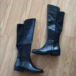 Anne Klein Black leather boots